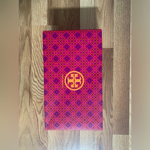 Tory Burch Sonoma Embroidered Gillie Espadrilles NWT - Picture 3 of 6